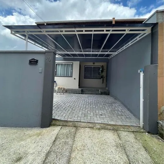 Cobertura de Policarbonato Compacto em Nova Odessa - SP — Cobertura com estrutura metálica reforçada